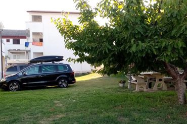 Apartments Perić Marija, parking